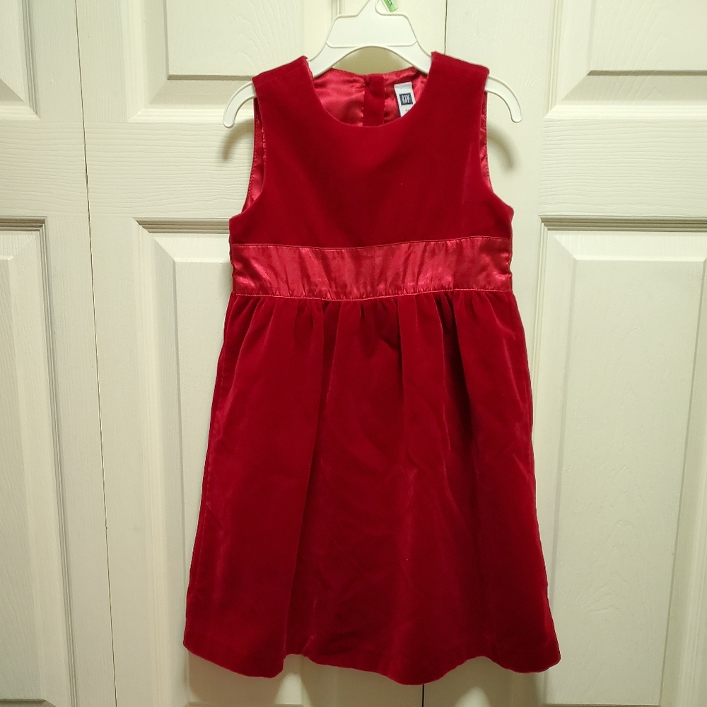 Red Velvet Dress Size 4 toddler Gorgeous!! EUC
